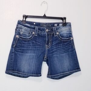 🌸 Miss Me | Mid rise Denim‎ Shorts 27